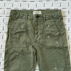 GREAT. olive green army pants with embroidery